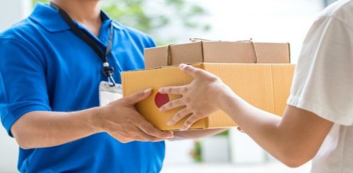 Top 10 Courier Services in India - Fast and Reliable | Service Near Me